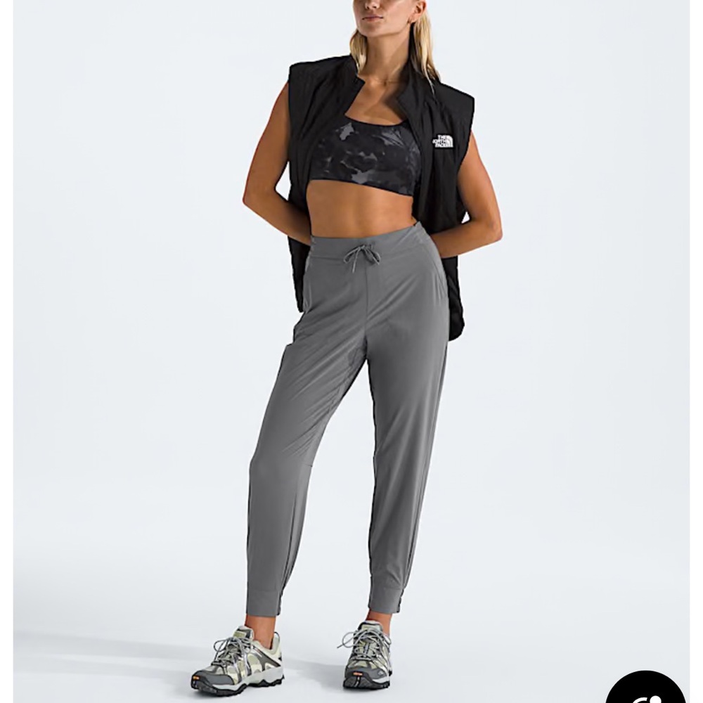 The North Face Women's Never Stop Wearing Joggers
